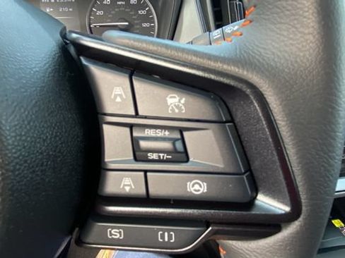Certified 2025 Subaru Crosstrek 2.5i Limited AWD/4WD image 25