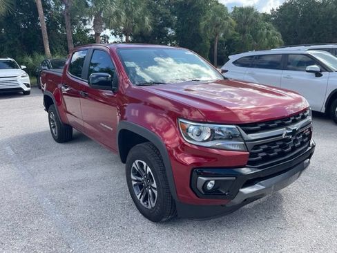 Used 2021 Chevrolet Colorado Z71 w/ Safety Package AWD/4WD image 1