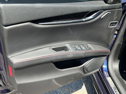 Used 2020 Maserati Ghibli S RWD image 7