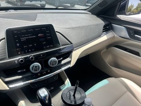 Used 2021 Cadillac CT4 Luxury w/ Sun And Sound Package AWD/4WD image 9