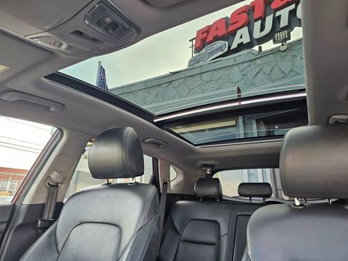 Used 2020 Hyundai Tucson Ultimate w/ Winter Weather Package image 29