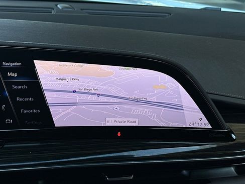 Used 2022 Cadillac Escalade Premium Luxury w/ Performance Package image 15