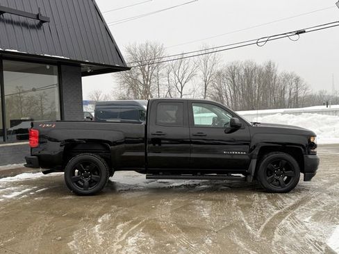 Used 2018 Chevrolet Silverado 1500 W/T image 15