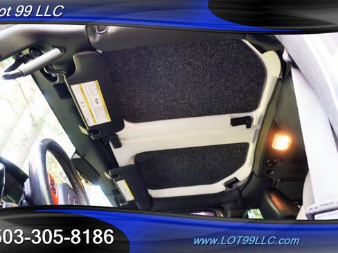 Used 2016 Jeep Wrangler Unlimited Sahara AWD/4WD image 13