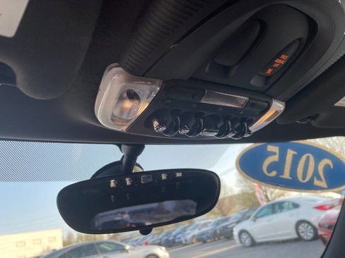 Used 2015 MINI Cooper S image 21