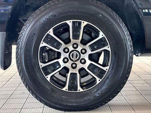 Used 2022 Nissan Titan SV w/ Accessory Utility Package RWD image 35