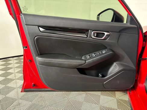 Used 2022 Honda Civic EX-L image 8