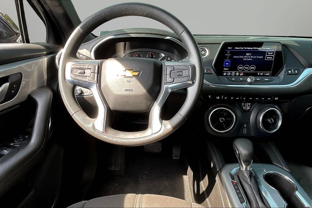 Used 2022 Chevrolet Blazer LT FWD image 8