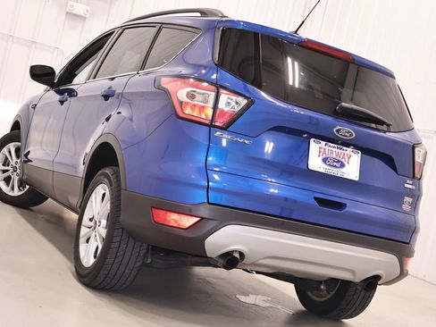 Used 2017 Ford Escape SE w/ Equipment Group 201A AWD/4WD image 31