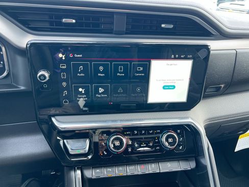 New 2026 GMC Sierra 1500 Denali w/ Denali Reserve Package image 16