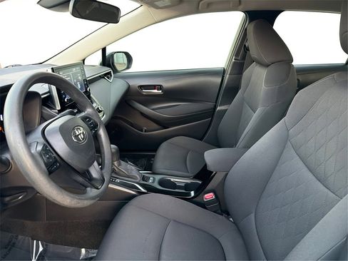 Used 2020 Toyota Corolla LE image 10
