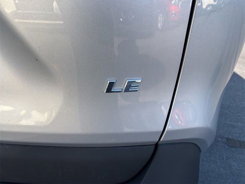 Used 2023 Toyota RAV4 LE image 9