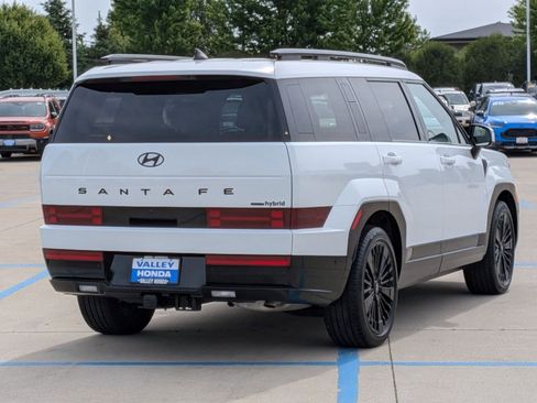 Used 2025 Hyundai Santa Fe Calligraphy AWD/4WD image 6