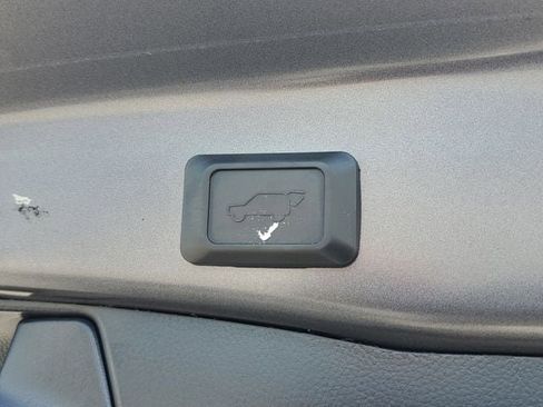 Used 2022 Toyota RAV4 XSE w/ XSE Grade Weather Package image 10