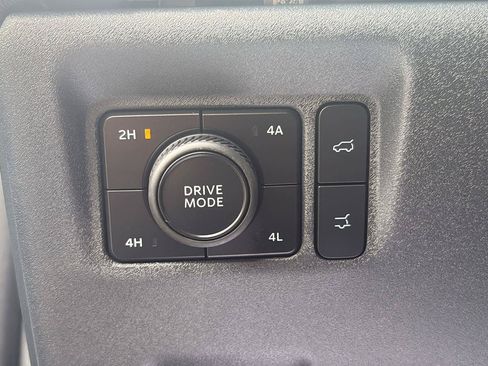 Certified 2026 Ford Expedition Max Active AWD/4WD image 23