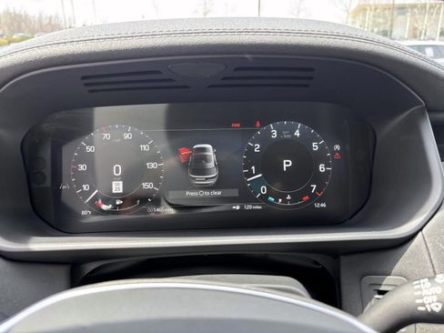 Used 2025 Land Rover Discovery S AWD/4WD image 14