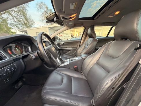 Used 2015 Volvo V60 T5 Platinum AWD/4WD image 9