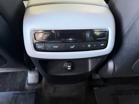 Used 2022 Hyundai Palisade SEL w/ Cargo Package FWD image 21