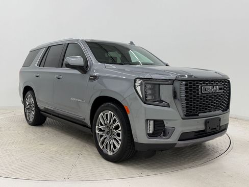 Used 2024 GMC Yukon Denali Ultimate AWD/4WD image 7