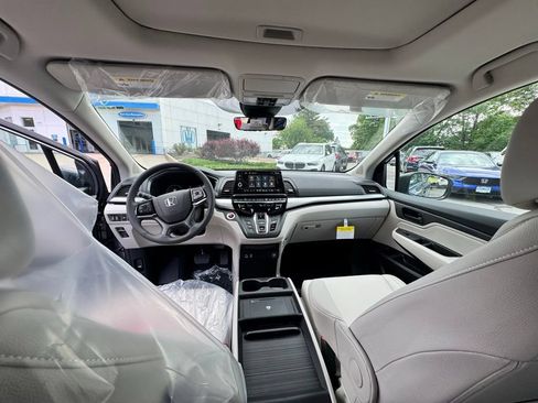 New 2026 Honda Odyssey EX-L image 13