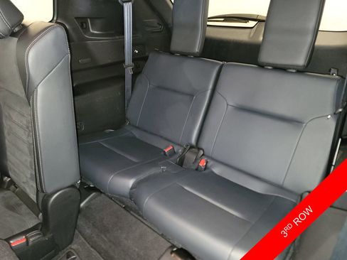 Used 2024 Mitsubishi Outlander SE AWD/4WD image 7