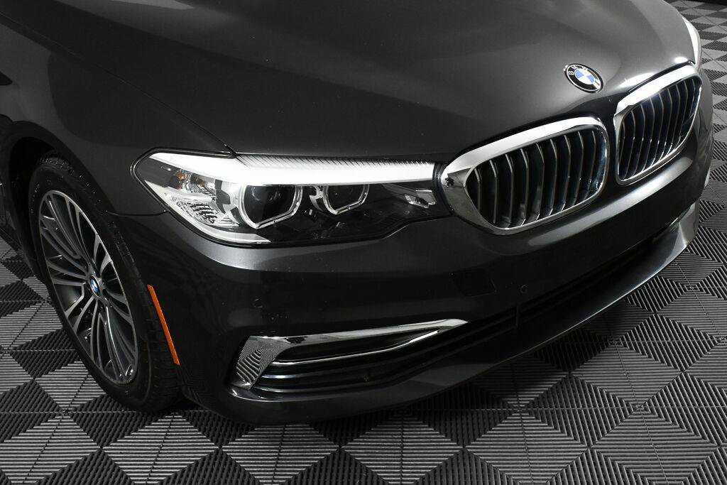 Used 2019 BMW 530i w/ Luxury Package RWD image 33