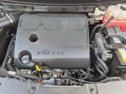 Used 2023 Chevrolet Traverse LS w/ Safety Package AWD/4WD image 32