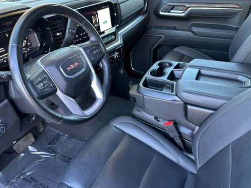 Certified 2025 GMC Sierra 1500 SLT AWD/4WD image 10