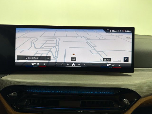 Used 2026 BMW M440i Convertible RWD image 32