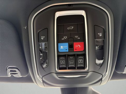 New 2026 Jeep Grand Wagoneer Limited image 41