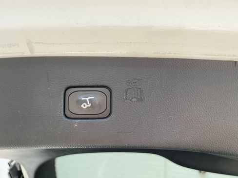 Used 2023 Ford Edge SEL w/ Convenience Package AWD/4WD image 30