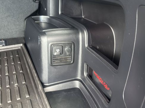 Used 2023 Toyota 4Runner TRD Off-Road Premium w/ Off Road Premium Plus Package AWD/4WD image 20
