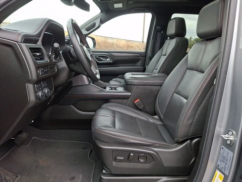 Used 2023 Chevrolet Tahoe RST image 13