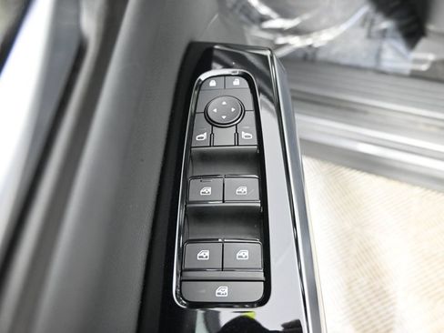 Used 2024 Nissan Pathfinder SL w/ SL Premium Package AWD/4WD image 20