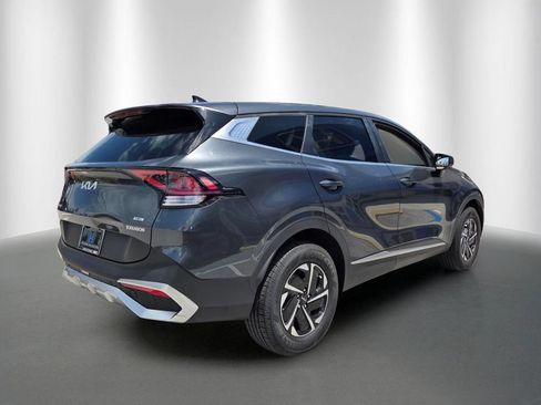 Used 2023 Kia Sportage LX AWD/4WD image 3