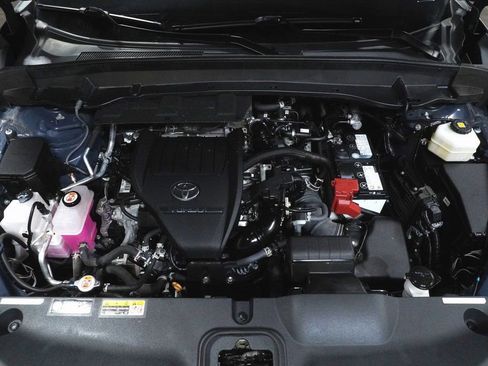 Used 2024 Toyota Grand Highlander XLE image 13