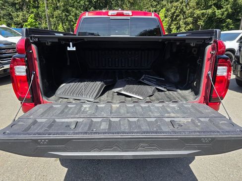 Used 2023 GMC Canyon AT4X w/ Edition 1 AWD/4WD image 15