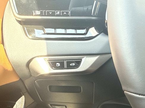 New 2026 Lexus RX 450h AWD image 22