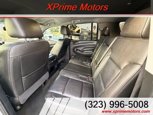 Used 2018 Chevrolet Suburban LT image 29