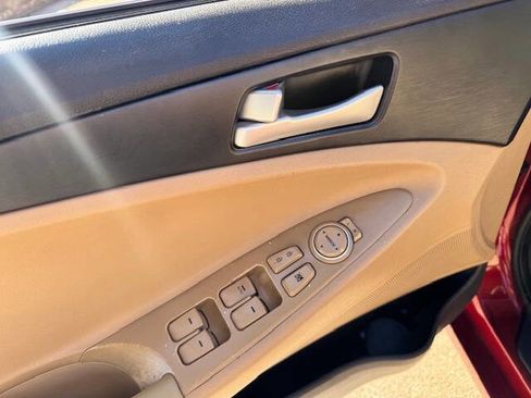 Used 2013 Hyundai Sonata GLS image 35
