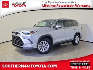 Used 2025 Toyota Grand Highlander AWD video 1