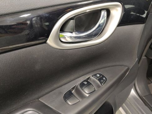 Used 2019 Nissan Sentra SV FWD image 27