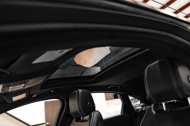 Used 2016 Jaguar XF R-Sport RWD image 5