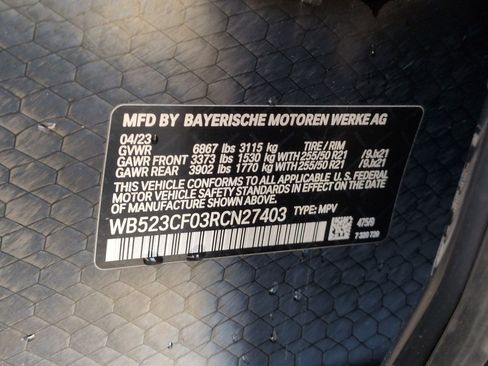 Used 2024 BMW iX xDrive50 w/ Sport Package image 33