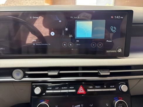 Used 2025 Hyundai Tucson SEL FWD image 18
