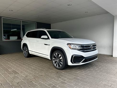 Certified 2021 Volkswagen Atlas SEL R-Line AWD/4WD image 52