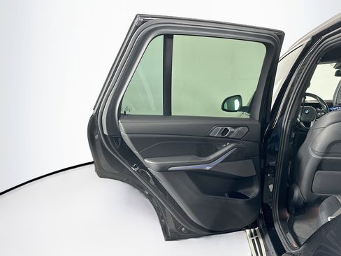 Used 2024 BMW X5 sDrive40i image 28