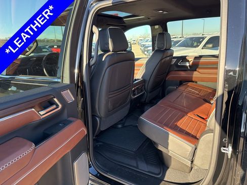 Used 2026 GMC Sierra 2500 Denali Ultimate image 8