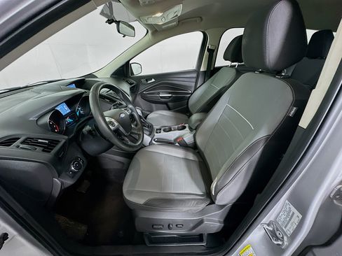 Used 2015 Ford Escape SE FWD image 13