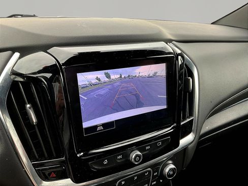 Used 2023 Chevrolet Traverse LT w/ LPO, Cargo Package AWD/4WD image 14